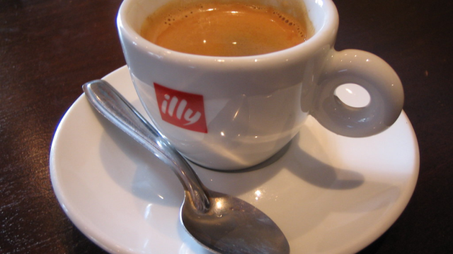 Coffee cups on a cafe table